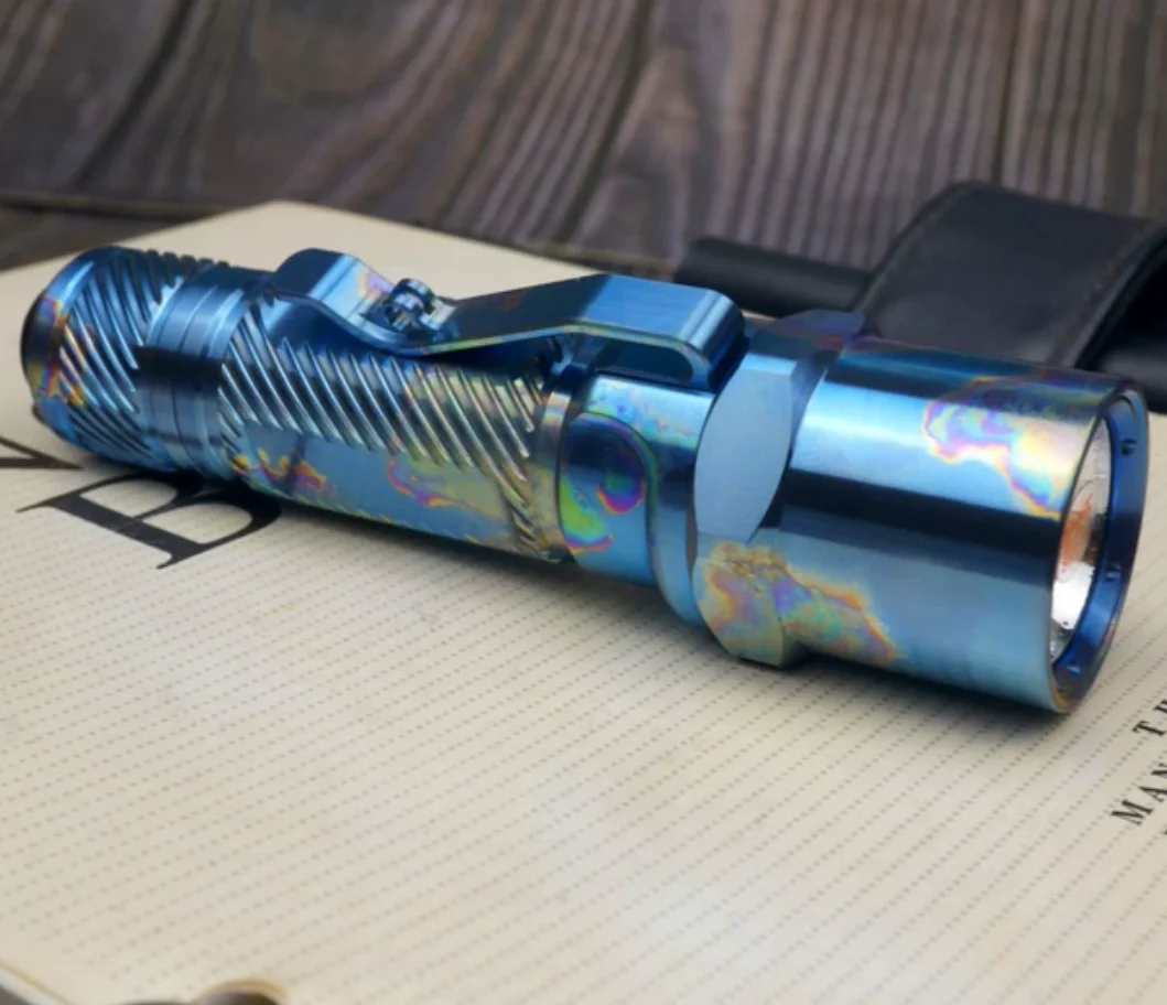 Used EDC Titanium alloy E1.5 flashlight Outdoor Tools Strong Light Torch Lamp Decompression Toy