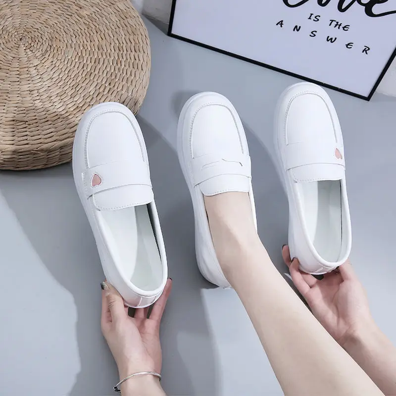 Comemore Nurse Shoes Women Soft Bottom White Breathable Nursing Work Shoes Comfortable Non-slip Flat Bottom Four Seasons Shoes