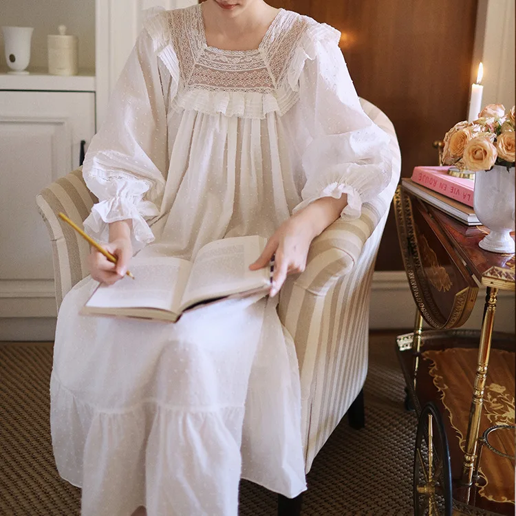 

French square neckline hollowed out lace retro long nightgown women's long sleeved palace style home sleepwear nightgown