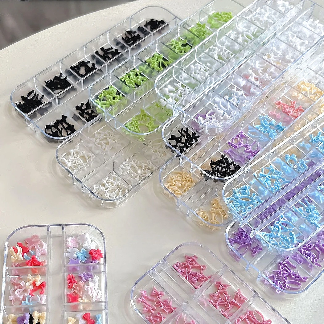 Bianco Rosa Nero Bowknot Farfalla Leopardo Papillon Nastro Cuore Perla Natale Fiocchi di neve Stella Accessori per nail art Decorazioni