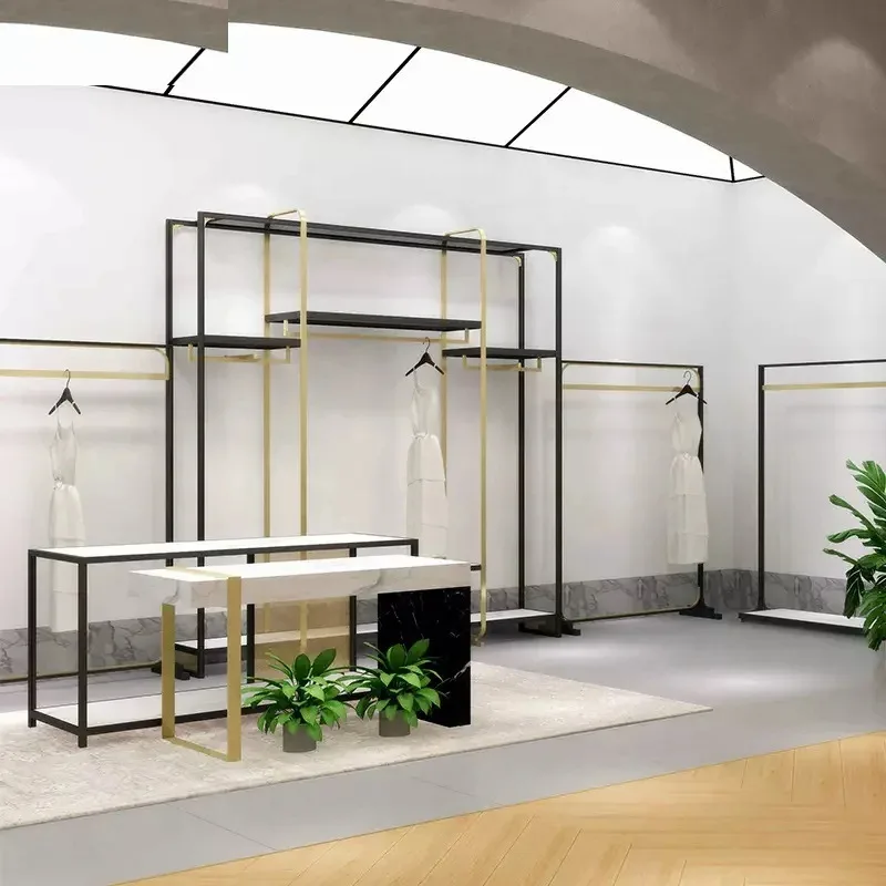 

Customize.Commercial Luxury Display Garment Rack Shelf Clothing Shiny Gold Black Metal Boutique Clothing Rack Shops
