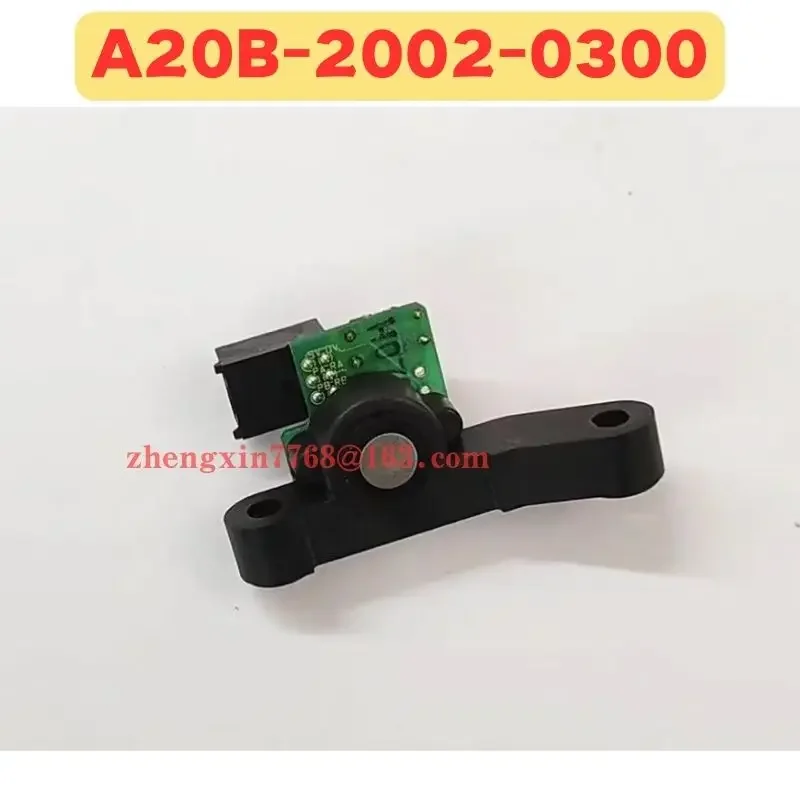 Używany enkoder wrzeciona A20B-2002-0300 A20B 2002 0300 Normalna funkcja Testowane OK