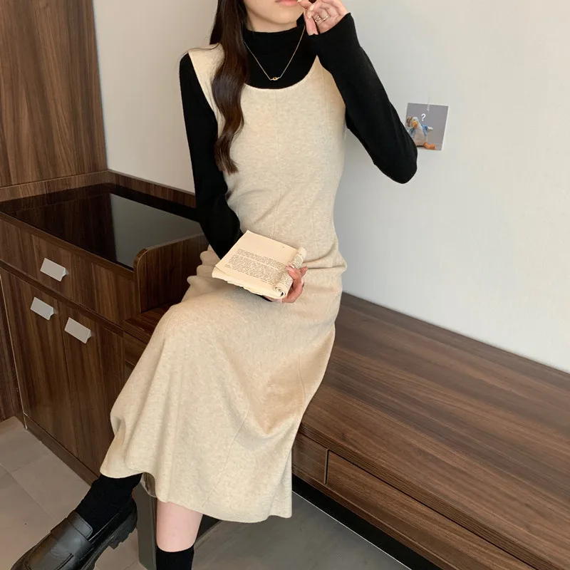 ชุดเดรสไหมพรมแขนกุดทรงเข้ารูป คอทรงโอ สไตล์วินเทจ สวยหรู ทันสมัย เหมาะสำหรับฤดูใบไม้ร่วง  ชุดราตรี  แฟชั่นไฮสตรีท  มีไซส์พลัส