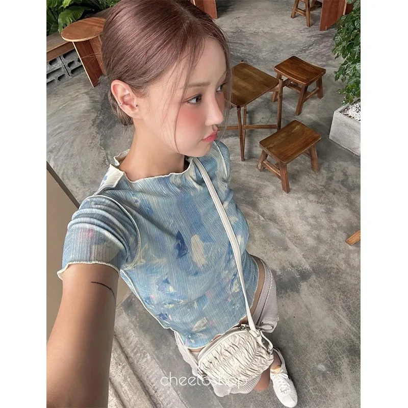 KUSAHIKI Korean Niche Retro Print with Wood Ear Edge Ribbed Slim Fit Round Neck Short Sleeved T-shirt 2024 Spicy Girl Y2k Top