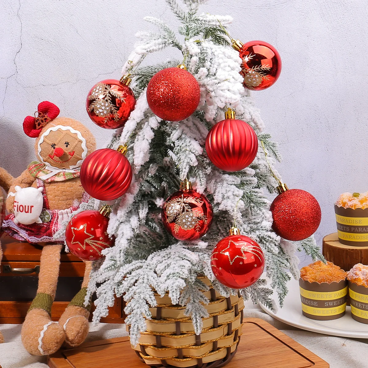 New Hand-Painted Ornaments Window Display Decorations Holiday Gifts Christmas Tree Baubles Multi-Color Electroplated Balls Gift