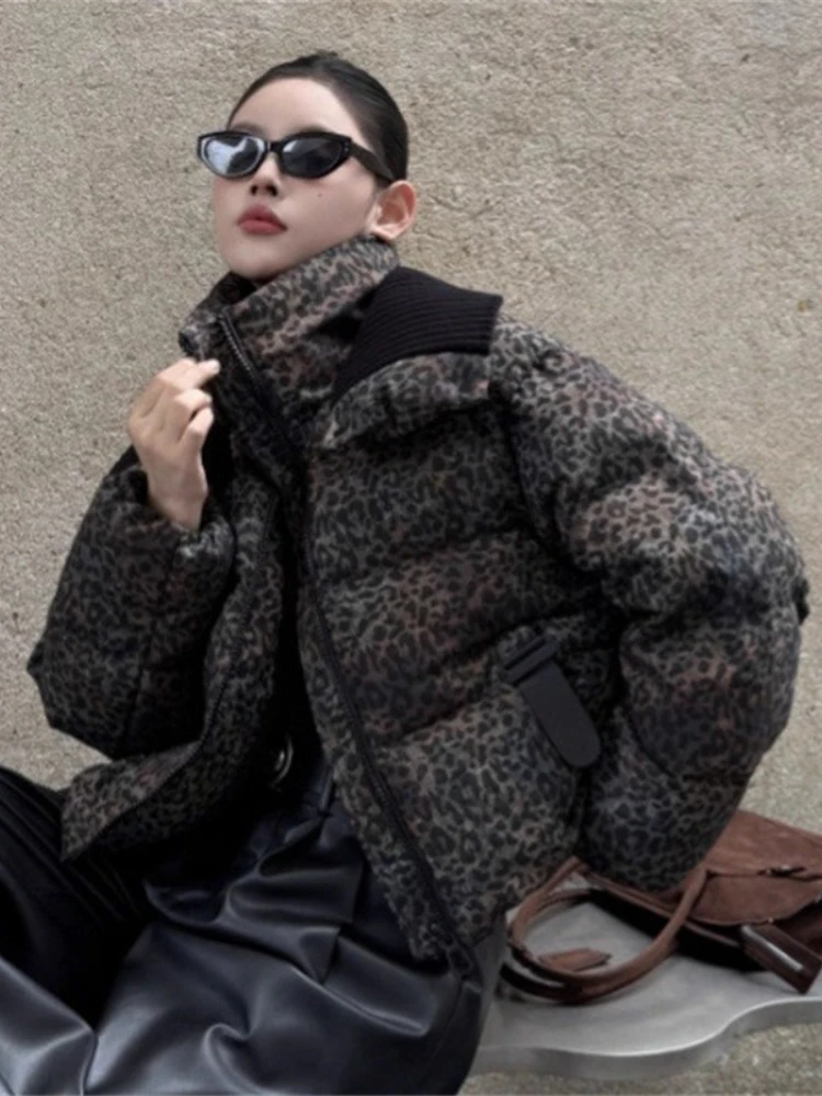 Fashion Y2k Leopard Contrast Down Jacket 2025 Winter New Fashion Brand Women Short Coat Thicken Warm 90% White Duck Puffer Coat