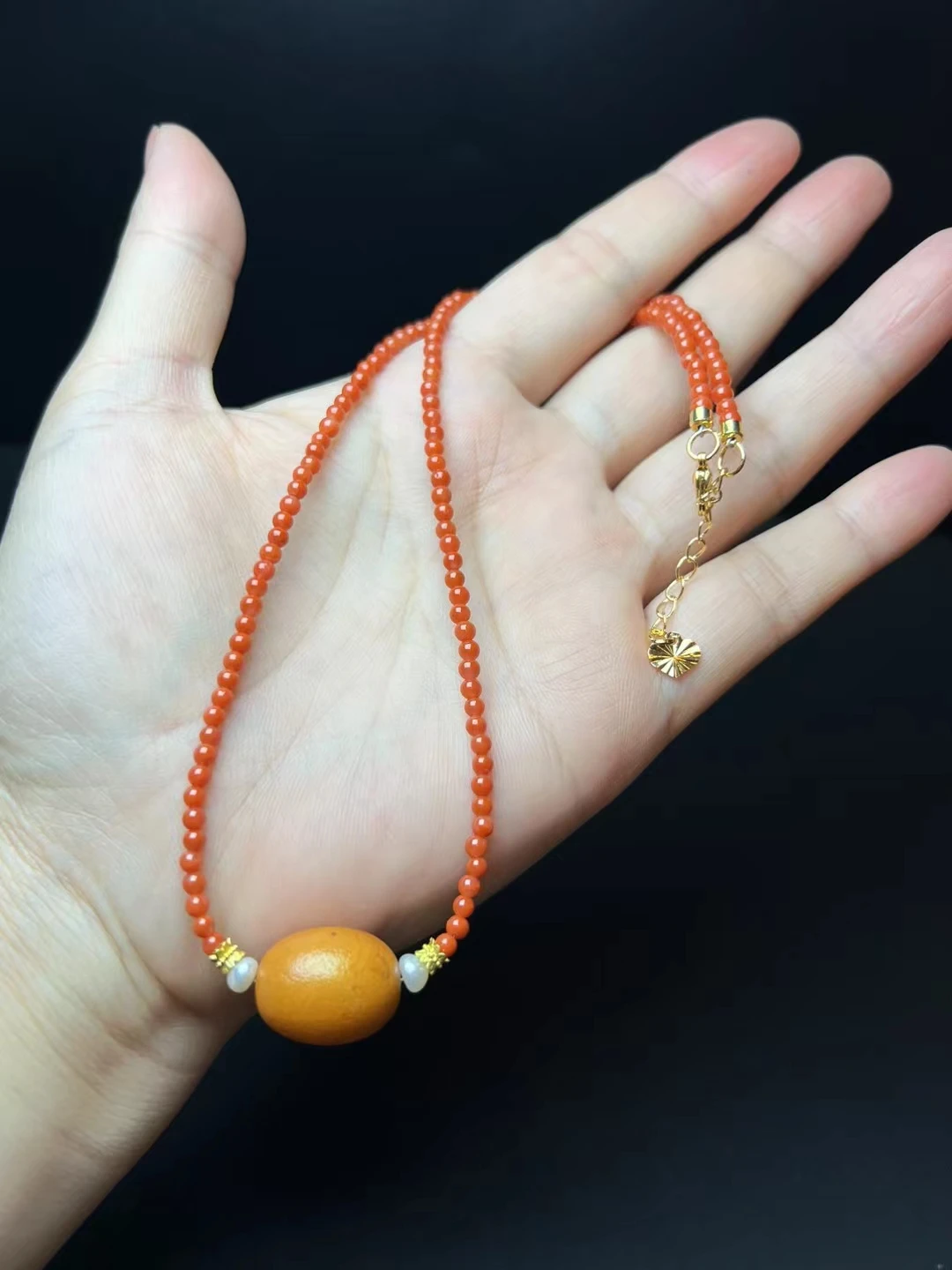 Exquisite Old Beeswax Hanging Amulet Pendant With 3mm Bead Nan Hong Chain Ornament Gem