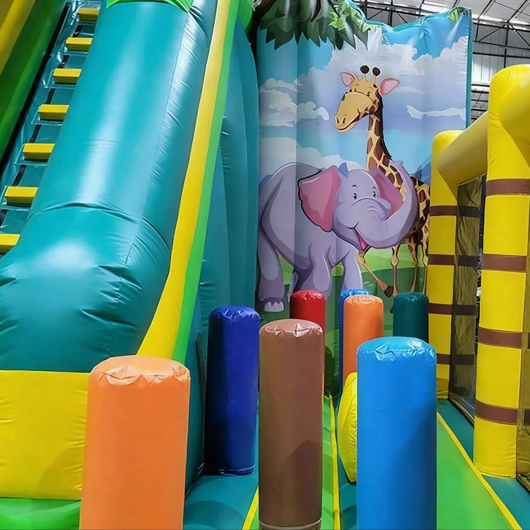 Parque infantil inflable de jungla, castillo inflable para saltar al aire libre, bóveda para fiesta de cumpleaños, parque inflable, parque infantil