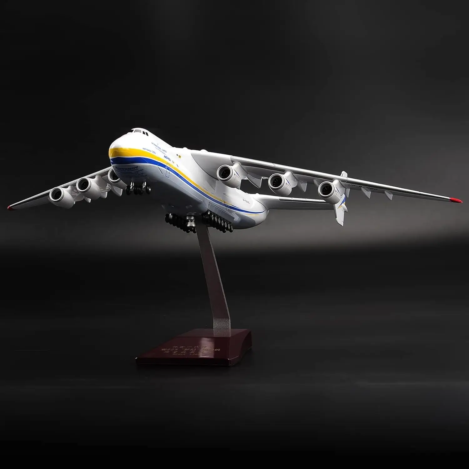 جديد بمقياس 1:200 طائرة Antonov An-225 نماذج نفاثة طائرة دييكاست طائرات النقل الراتنج النسخ المتماثل مع حامل عرض للطائرة