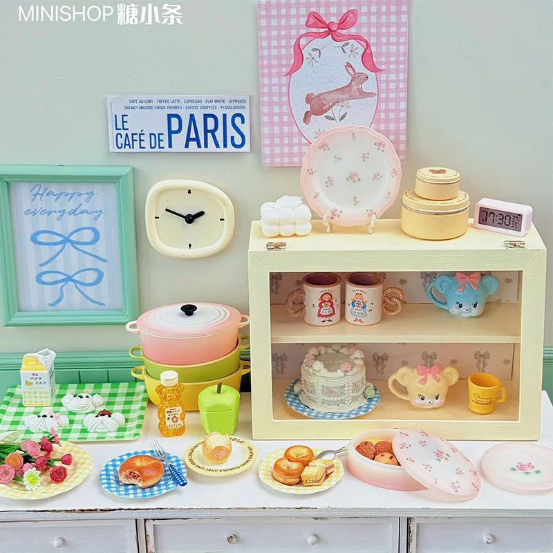 1:6 및 1:12 미니 모델 인형 집 가구 액세서리 플립 디스플레이 보관 캐비닛 Bjd Ob11 Gsc Blyth Soldier Lol 미니어처