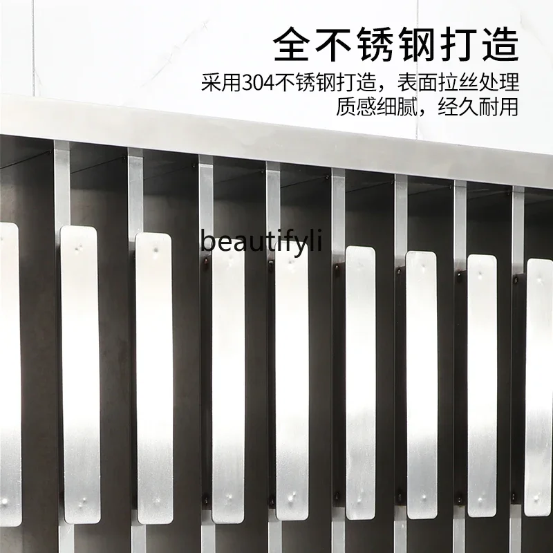 رف صبغ الشعر من صالون الحلاقة، خزانة تخزين مثبتة على الحائط، إطار من الفولاذ المقاوم للصدأ