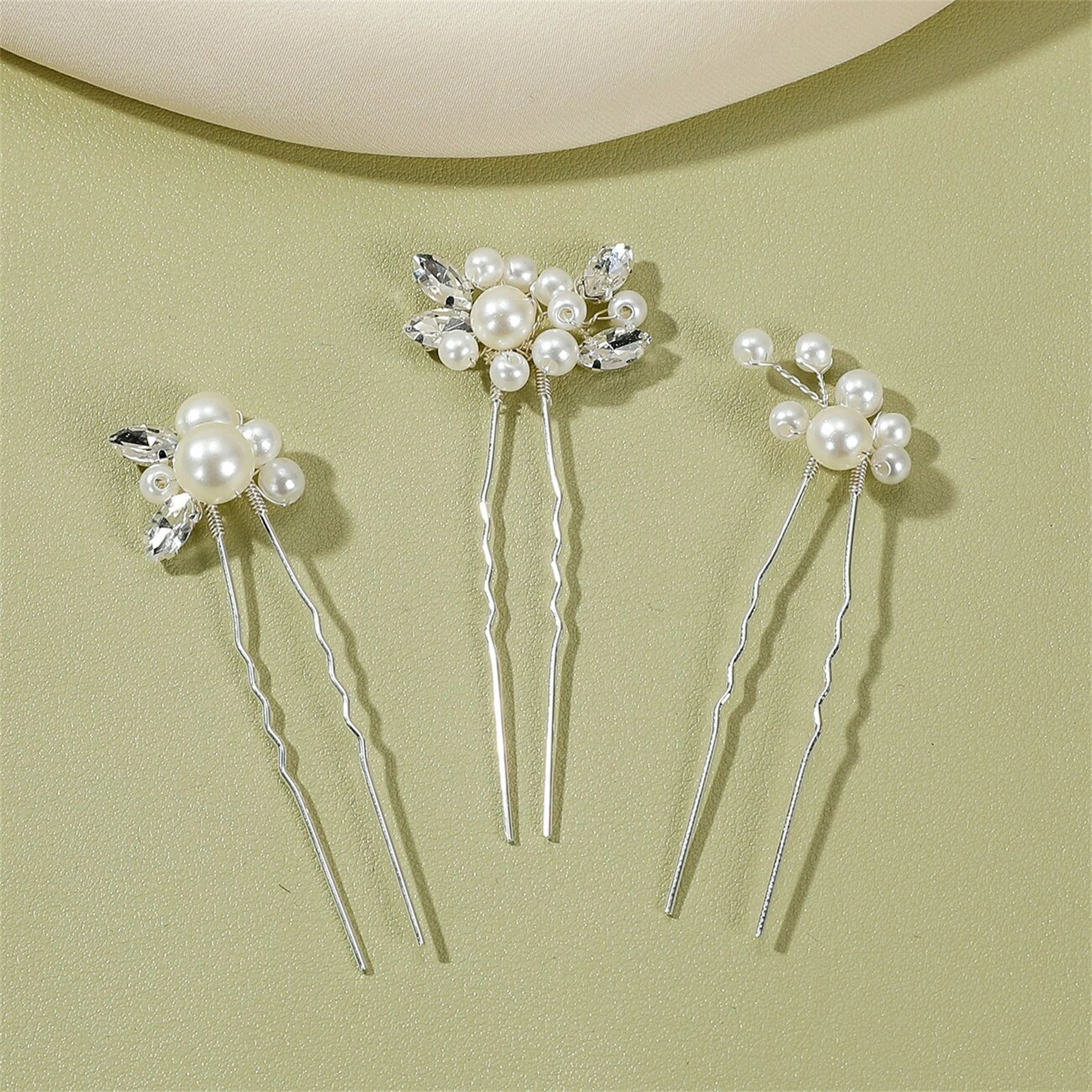 

3Pcs Bride Wedding Hairpins Pearls Rhinestone Decor U Shaped Hair Sticks Elegant Bridesmaids Headdress Bridal Hair Jewelry