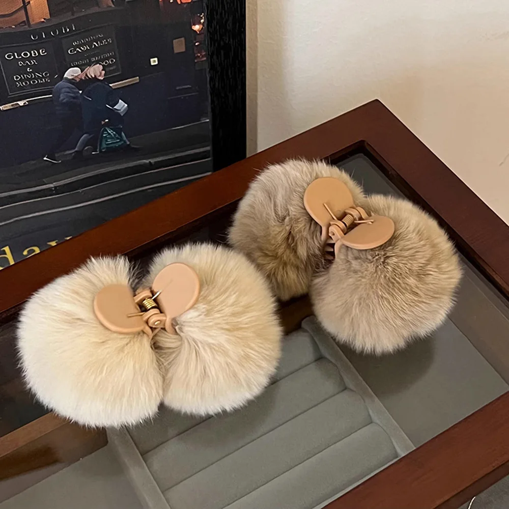 Pinces à cheveux en peluche en fourrure de lapin, Barrettes en forme de crabe pour femmes et filles, pinces à cheveux mignonnes pour queue de cheval, épingles à cheveux, accessoires pour cheveux, mode d'hiver