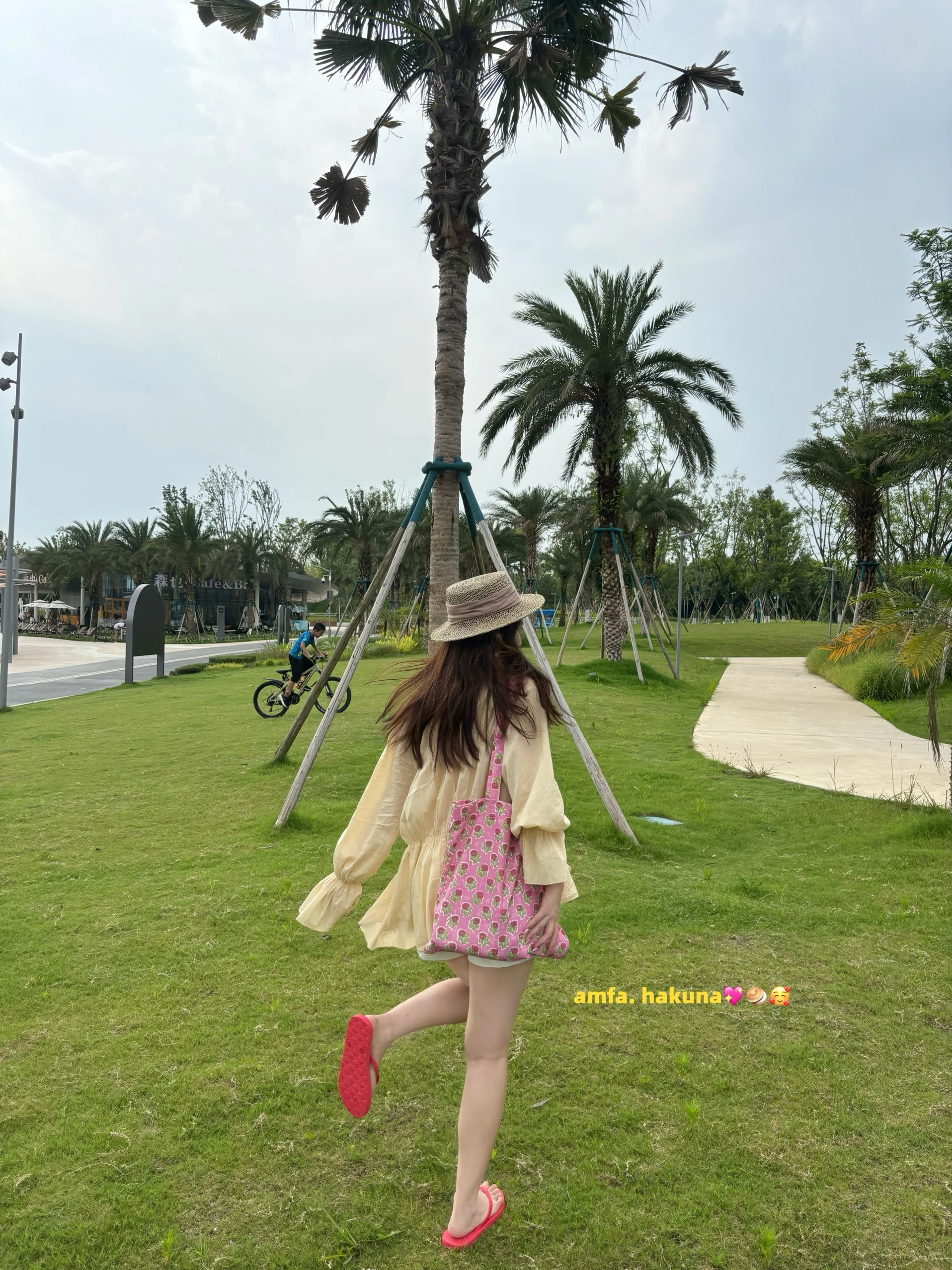

AMFA Korean Sle Summer Floral Canvas Tote Bag Casual Large Capaci Single oulder Bag Faionable Youth Leisure Handbag