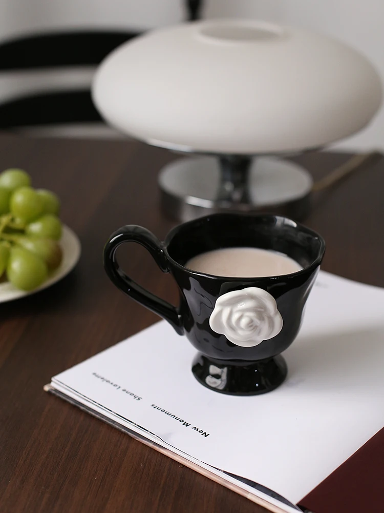 1Pc350Ml Wysokiej klasy kubek z kamelii Wykwintny niszowy kubek ceramiczny Popołudniowa herbata Kamelia Kubek ceramiczny Kubek do kawy Prezent Souveni — zdjęcie 2