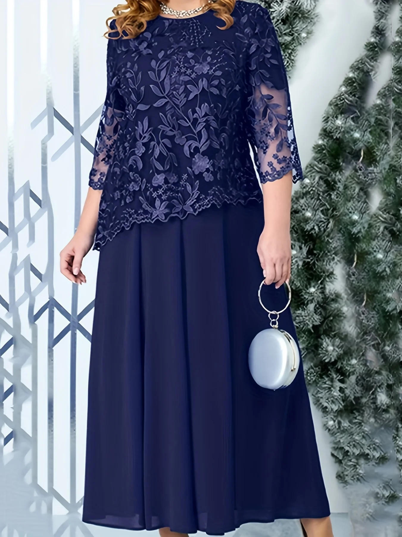 Plus size women\'s dress with embroidered lace and slim fit cocktail dress for cross-border spring and summer seasons in Eu