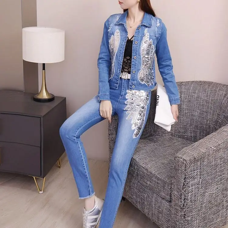 

Модный джинсовый комплект с вышивкой и пайетками, с длинными рукавами, женский, новинка 2026 года, в корейском стиле, повседневная одежда, дышащий хлопковый бленд