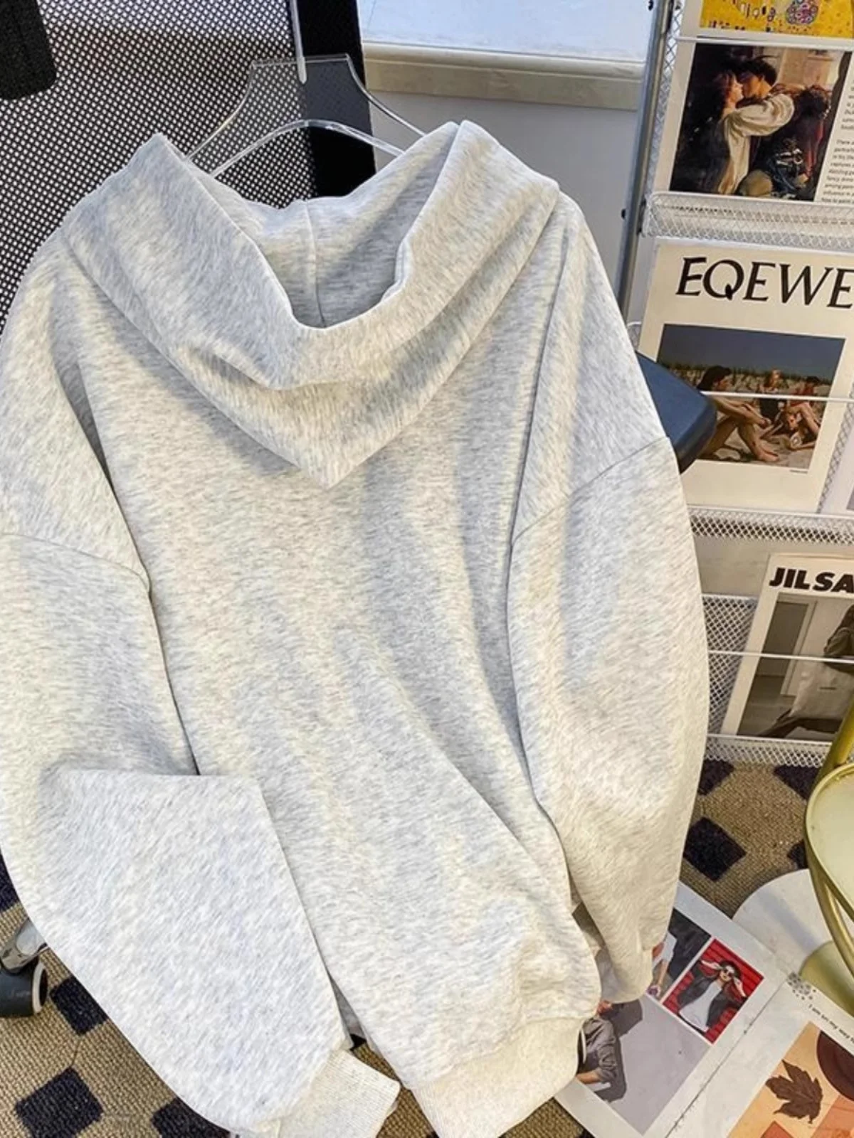 جديد خريف وشتاء 2024 مقاس كبير جدًا 300 Pou مطبوع عليه حروف مع قلنسوة للرجال سترة فضفاضة مفتوحة للزوجين Jaet Street Sle #3