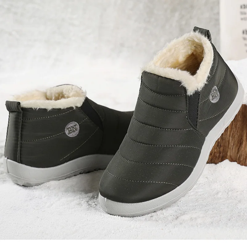 Men’s Fur-Lined Winter Boots 23