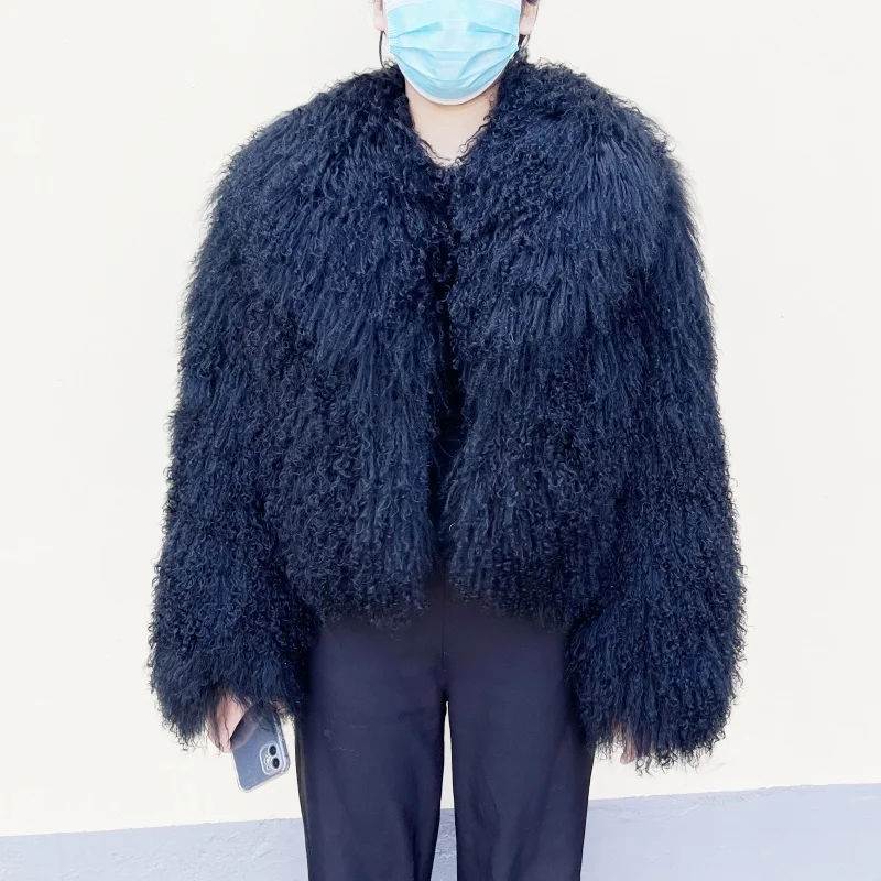 Рисунок 4 - Kejinyuan короткое пальто с отложным