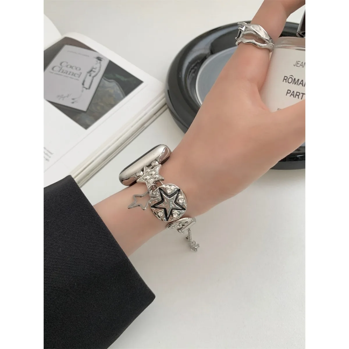 Watch Band For iWatch 42/44/45/46/49mm 38/40/41mm Metal Fashion Watch Strap For Watch Series Ultra2 Series 10/9/8/7/6/5/4/3/2/1_voghion.com