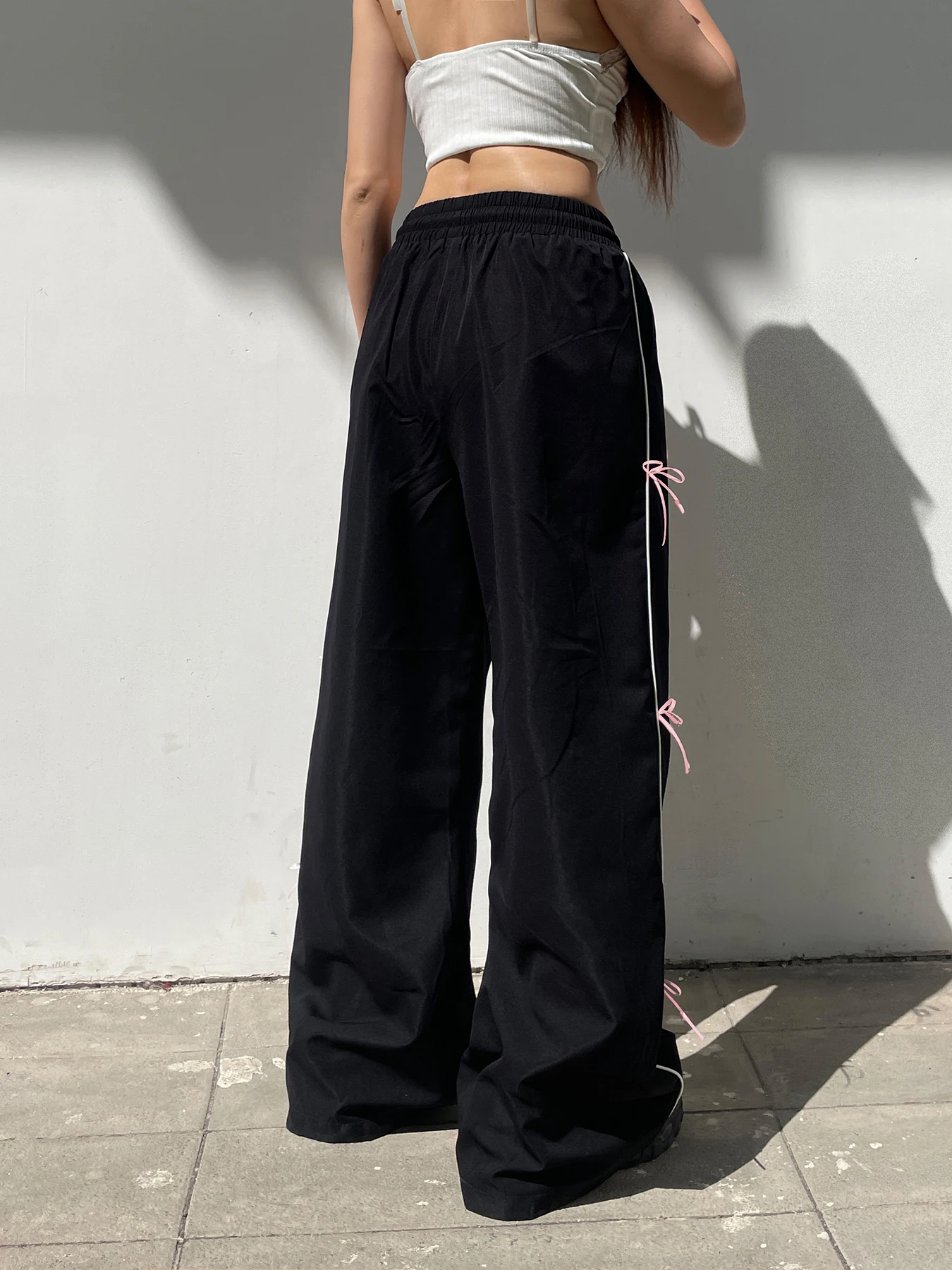 Women Black Gothic Baggy Bow Pants Harajuku Y2k 2000s Aesthetic Sweatpants Oversize Parachute Pants Vintage Trousers Emo Clothes