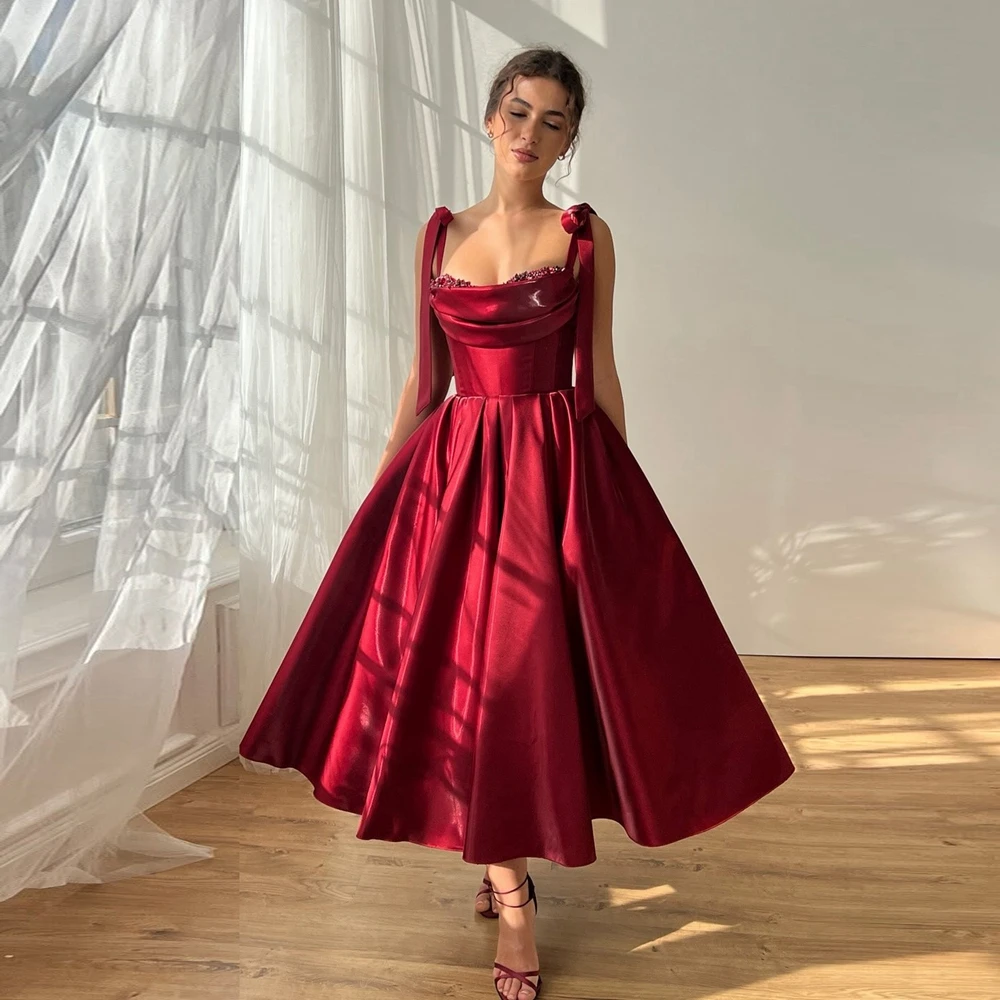 Strapless Bordeaux Satijnen Avondjurk met Strik Gezwollen Heldere Taft A-lijn Midi Galajurken Vintage Kanten Ruches Feestjurken