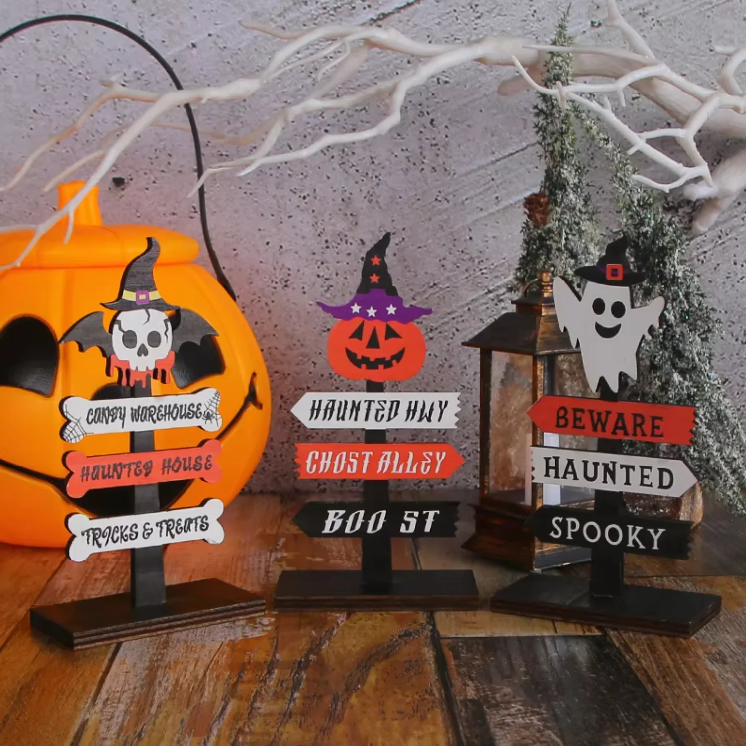 Halloween cute wooden display props Halloween Directional Sign Desktop Decor Popular Halloween Eve Desktop Decoration Trick