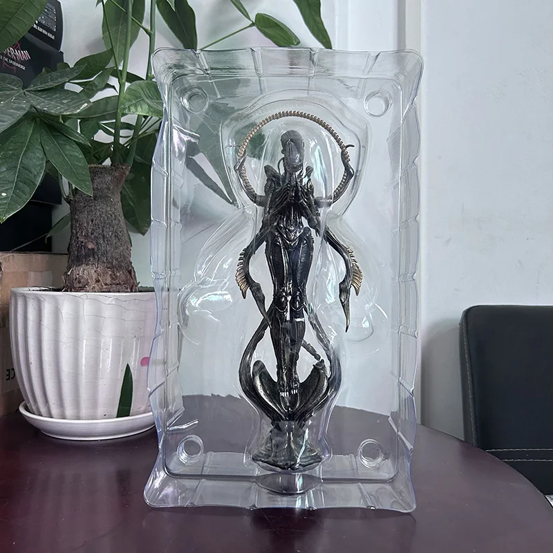 28 Cm Alien Vs. Predator Alien Xenomorph Buddhism Action Figure Toys 28cm Large Statues Model Doll Collectible Ornaments Gifts