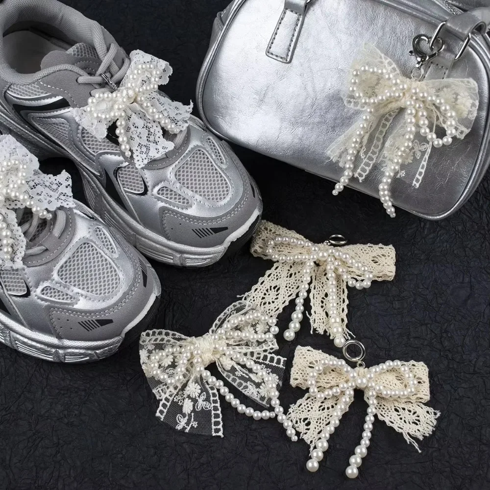 1 ชิ้น รองเท้าลูกไม้ใหม่ หัวเข็มขัดดอกไม้ โบว์มุก DIY รองเท้า แฟชั่น เครื่องประดับรองเท้า สำหรับรองเท้าผ้าใบตกแต่ง