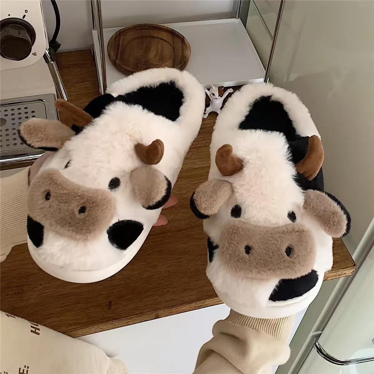 Winter Unisex Family Look Shoes Cartoon Cow Warm Children\'s Plush Slippers For Girls Boys Indoor Non-slip Mule Home Cotton Shoe