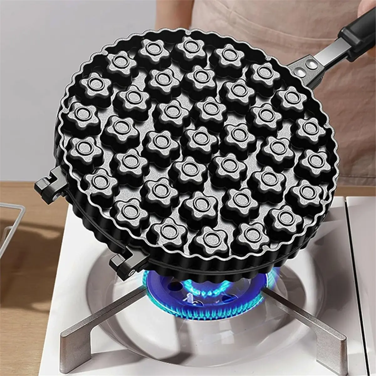Bubble , Nonstick Double Side Flower Pattern Egg Waffler Iron, Aluminum Alloy Ice Cream Cone Maker
