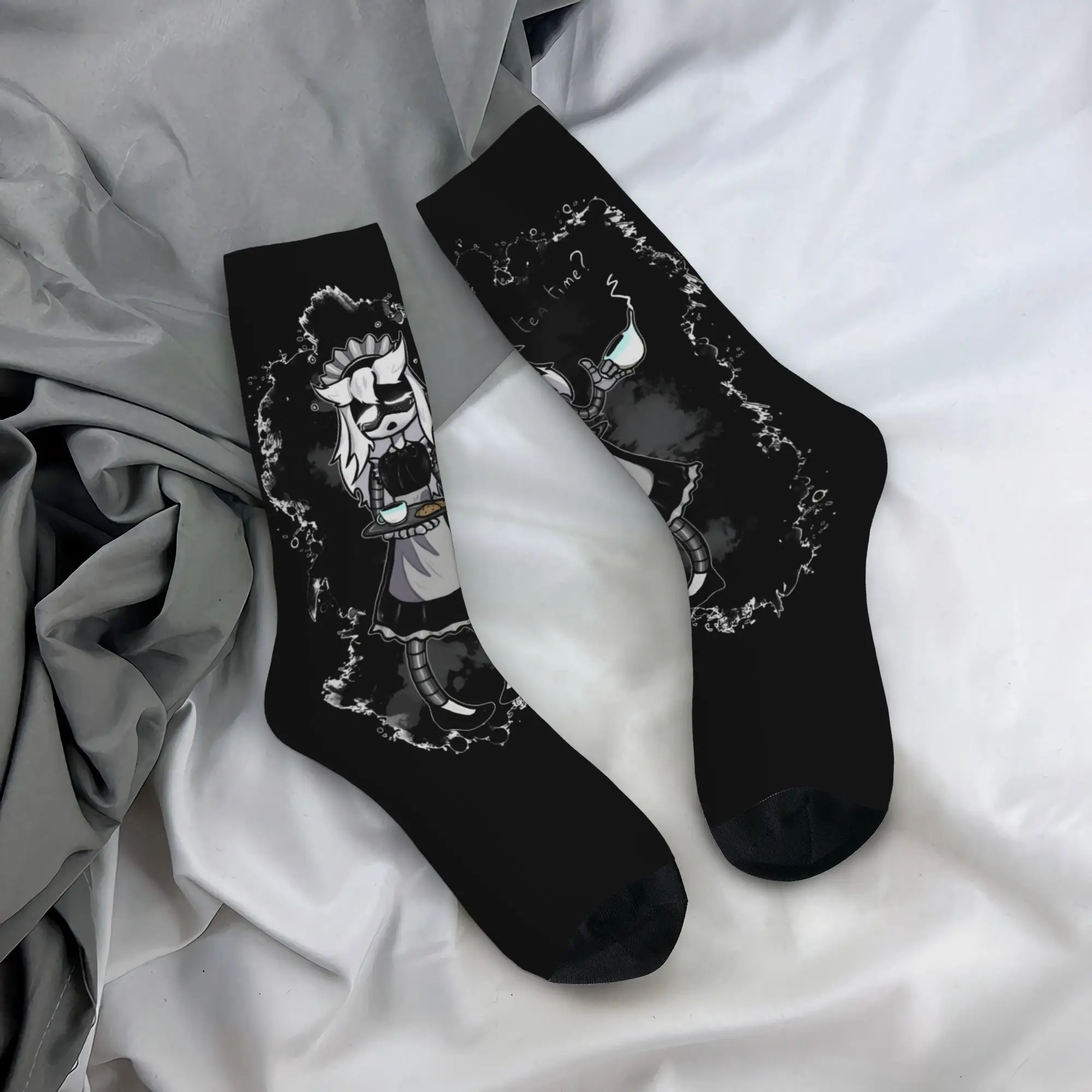 Crazy Design Murders Drones Maid Worker Drone Art Basketball Socks  Middle Tube Socks for Unisex Sweat Absorbing