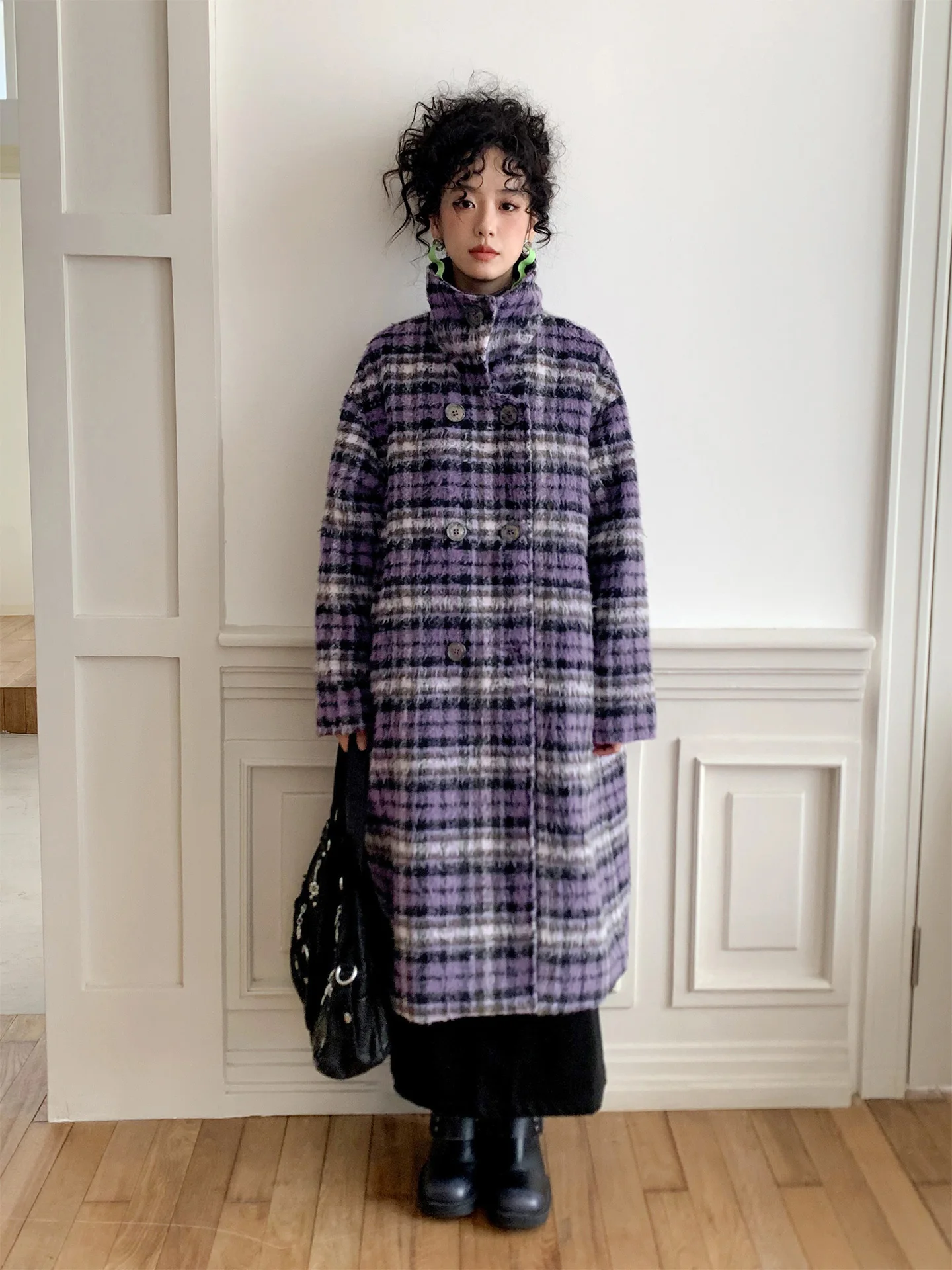 

Женское зимнее пальто Chemical Girl Star Remains: длинное, шерстяное, свободного кроя, средней длины, с воротником-стойкой, двубортное