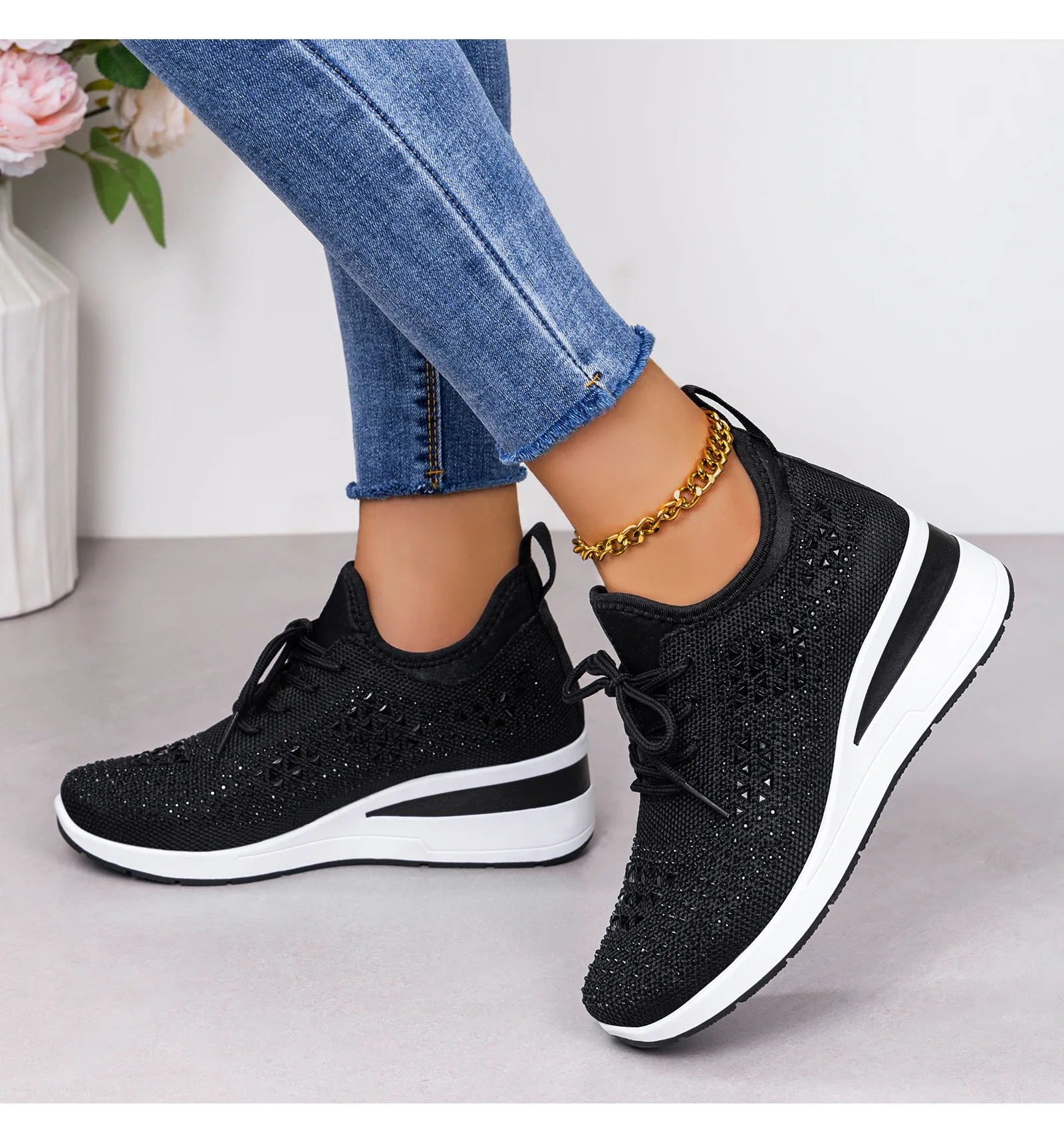 Damen-Sneaker mit Strass-Keilabsatz, atmungsaktives Strickobermaterial, versteckter Absatz, Schnürung, modische Plateau-Walkingschuhe – Detail 9