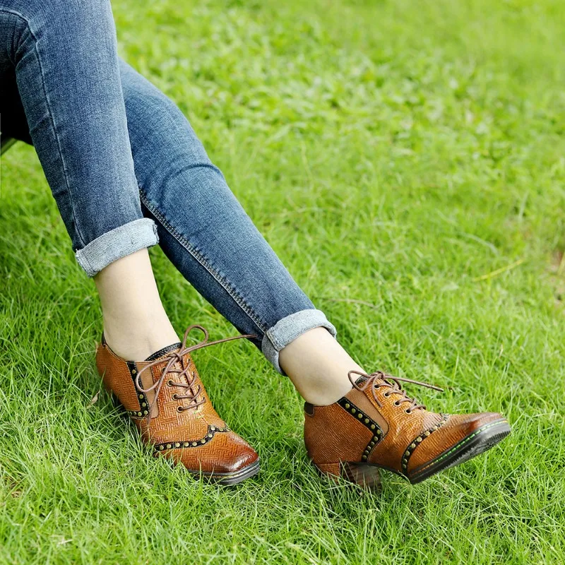 2025 primavera salto alto para mulheres senhoras do escritório retro bombas de festa moda couro genuíno rebite rendas até sapatos de salto médio mulher