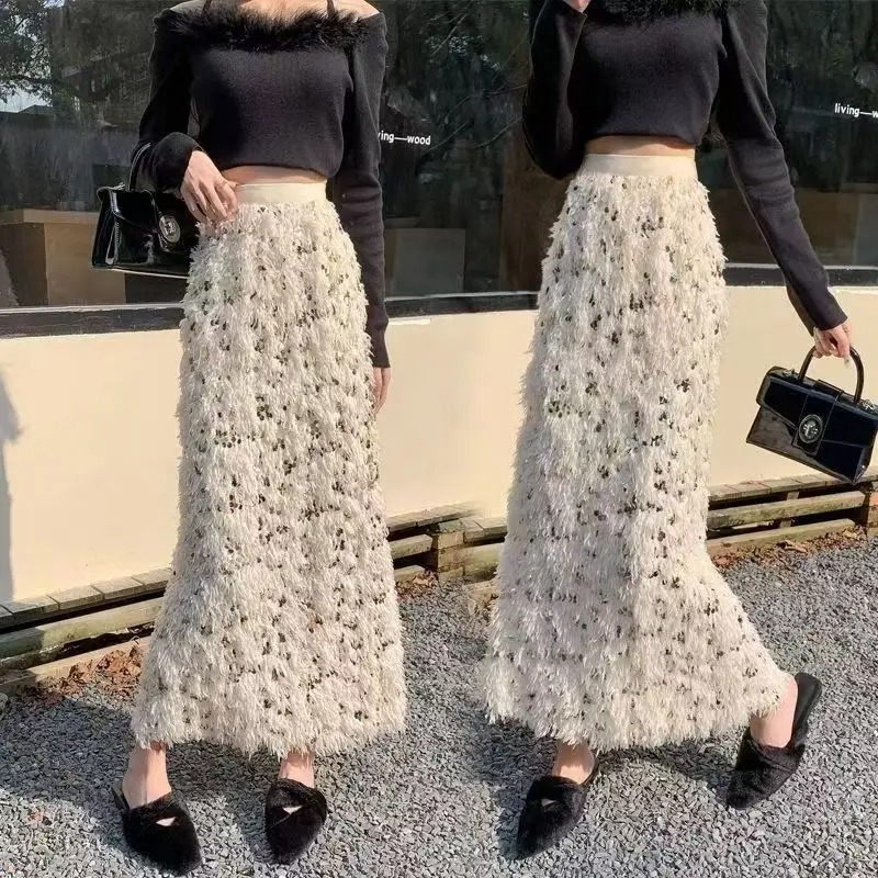 

2025 Feather Sequin High Waist Slimming Fashionable High-end Autumn Winter Sweet Long Skirt