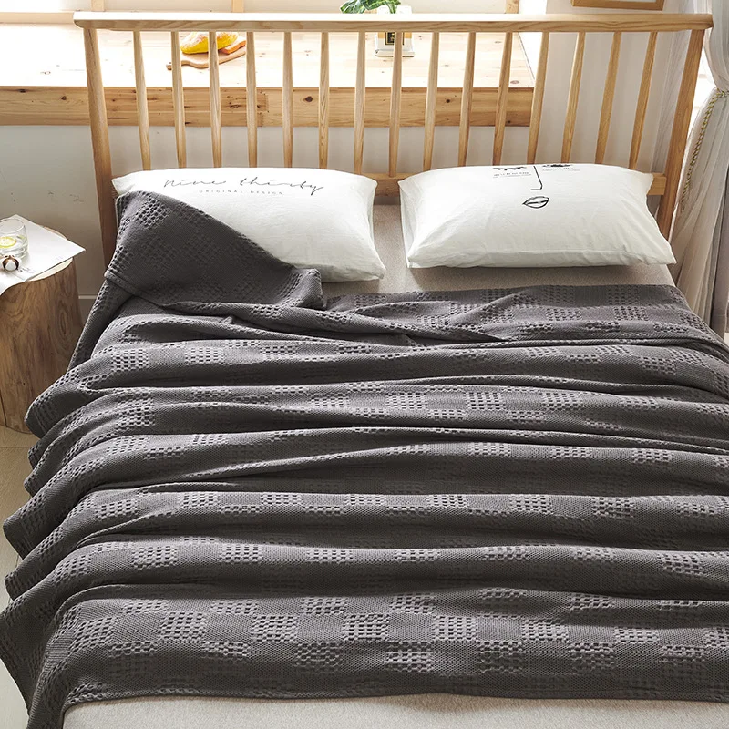 Summer thin cotton gauze towel quilt office nap air conditioner blanket cotton knitted hollow sofa cover blanket