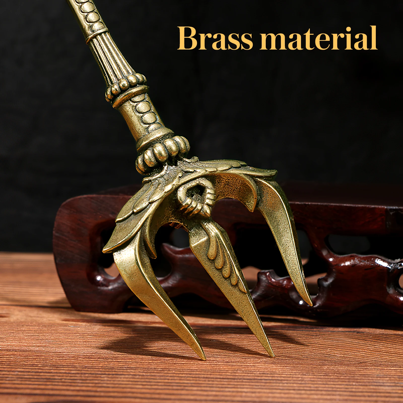 

Retro Fork Decorative Statue Brass Material Home Desk Table Bookshelf Showcase Vintage Trident Adornment