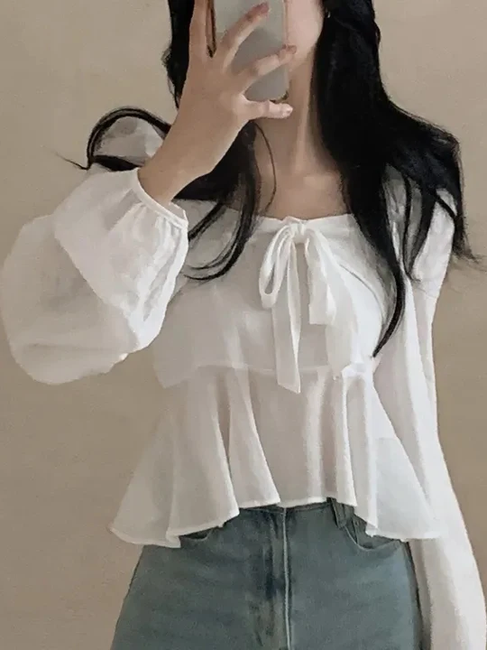 

White Women's Faion irt with Ruffle Hem Bow Tie Bubble Sve Square Collar Slimming Top Korean Sle Loose Fit Long Sve