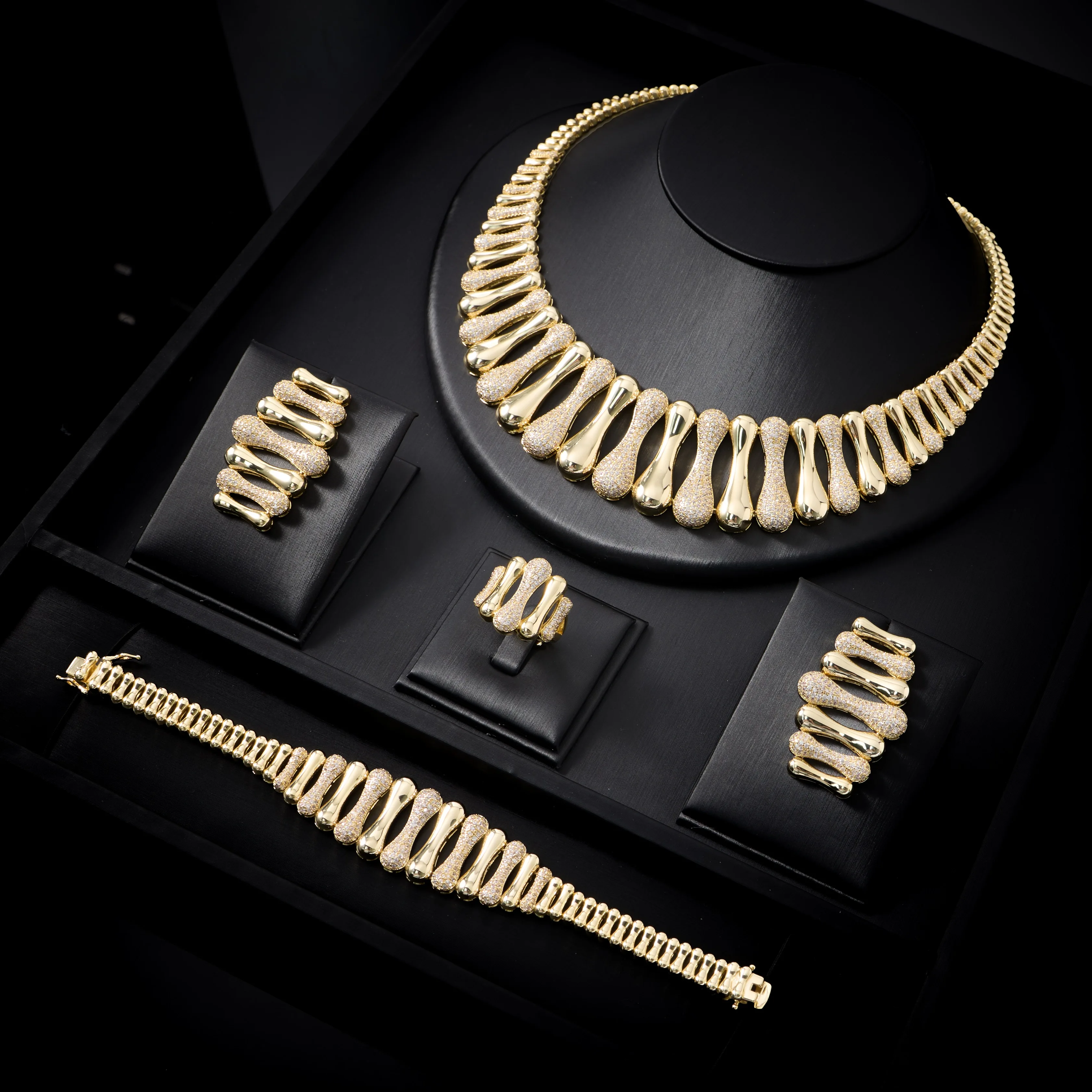 250422 Luxury 4Pcs Necklace Set for Women Cubic Zirconia Jewelry Set Necklace Earrings Bracelet Ring Formal Party Jewelry