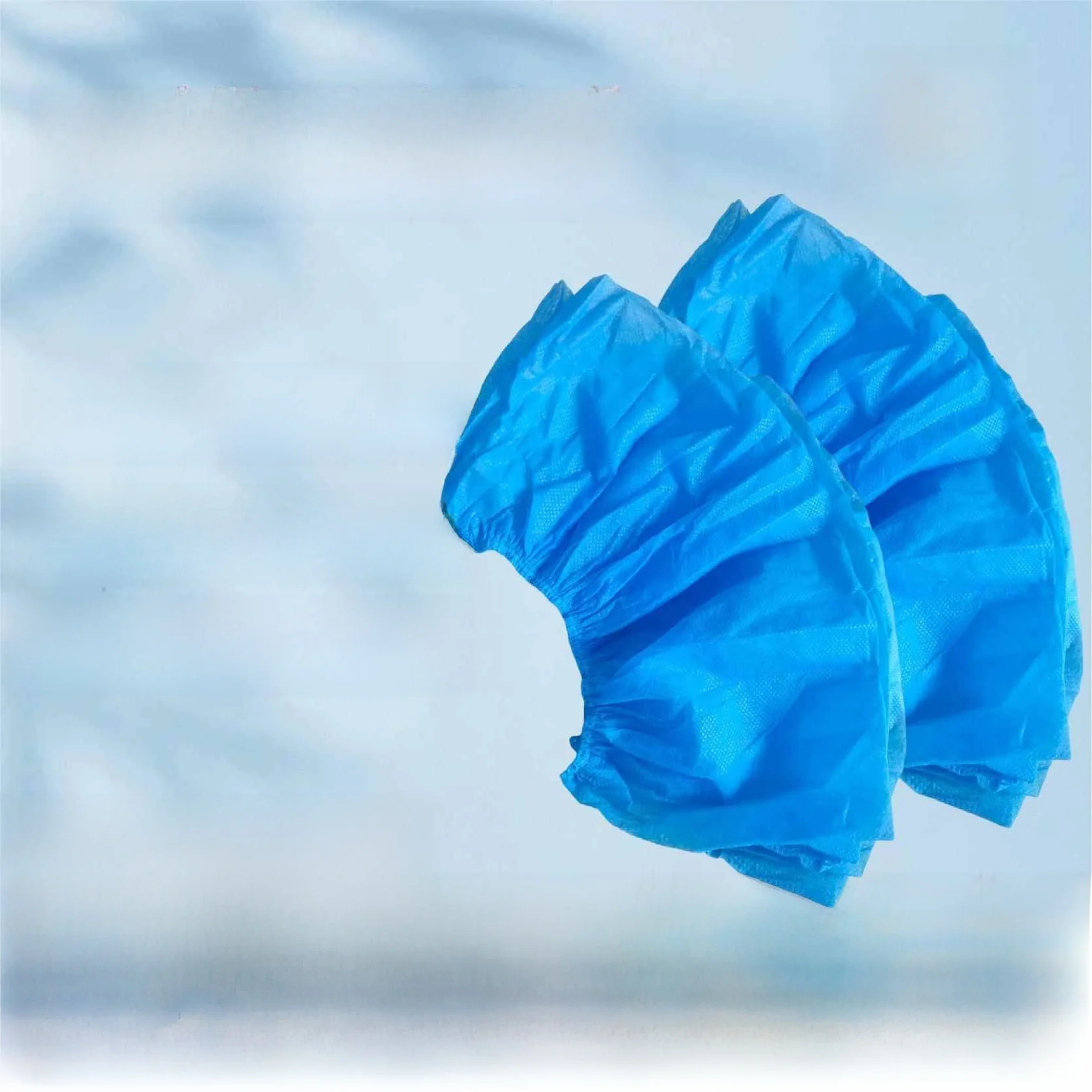 

Disposable Thickened Non-woven Fabric Shoe Covers Dust-proof Breathable Indoor Shoe Covers for Children Adults Students