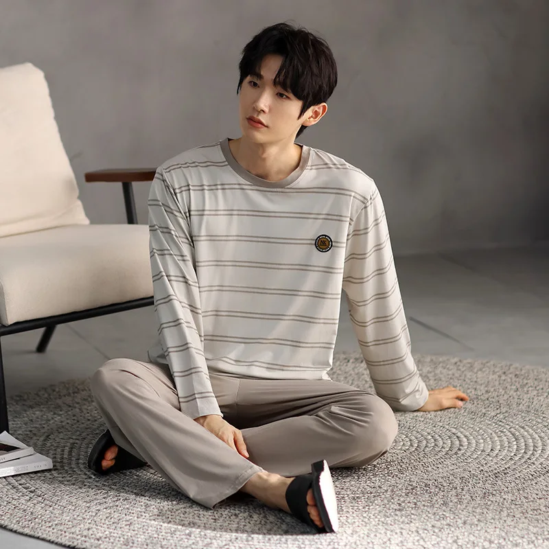 

Мужская домашняя одежда: пижамы, костюмы, весенняя одежда, спортивные костюмы, топы, новые брюки, комплект из 2 предметов, спортивная одежда Y2K оптом