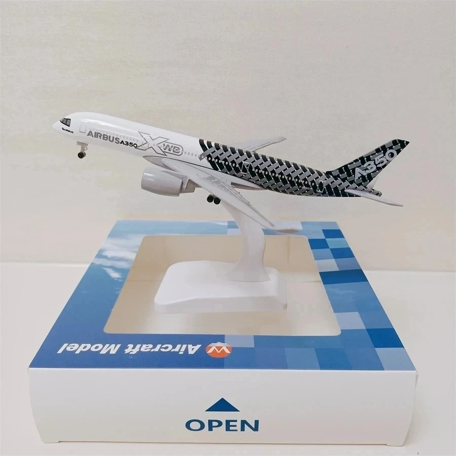 Airbus A350 aircraft model aircraft scale model aircraft 20cm 1:400 die cast metal aircraft crew Air Force gift decorations