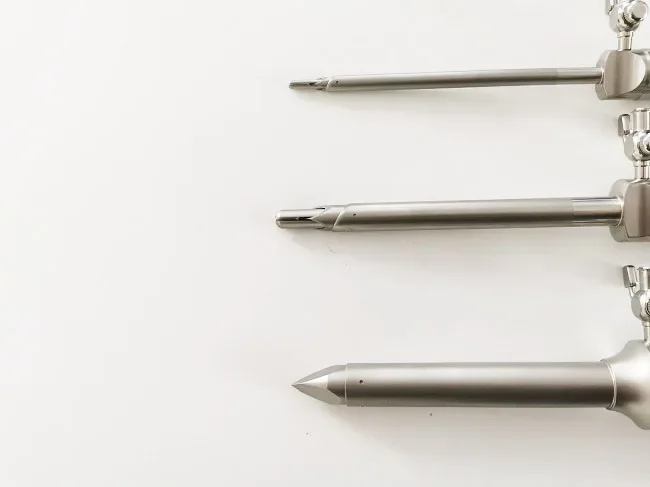 Trocars de poètes endoscopiques, générateurs