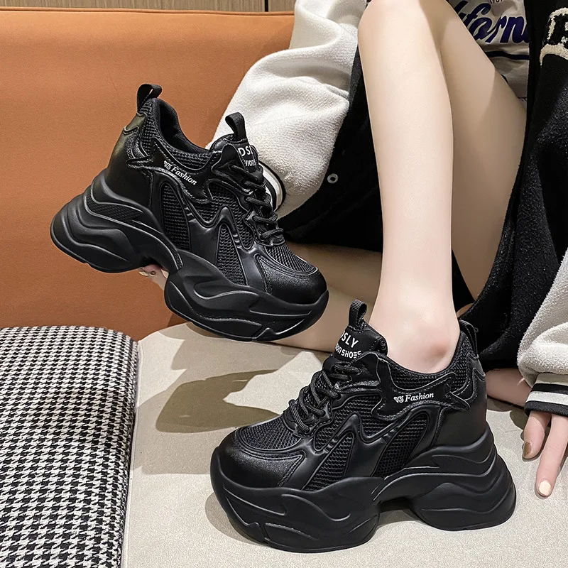 Bild 5: Erhöhte Sneaker für Damen Frühling und Sommer Neue Schuhe mit dicker Sohle Modische und vielseitige atmungsaktive Freizeitschuhe für Damen