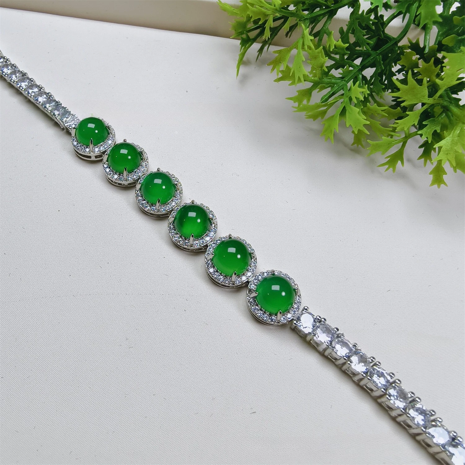 

Natural ice chalcedony egg surface gemstone bracelet New Chinese silver-plated agate jade jade bracelet