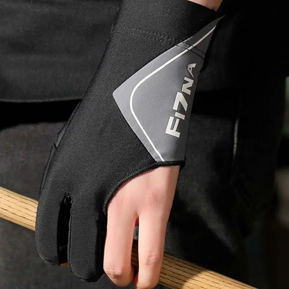 

Дышащие перчатки для бильярда, устойчивые к поту перчатки с тремя пальцами для левой руки, противоскользящие, быстросохнущие перчатки для снукерного кия