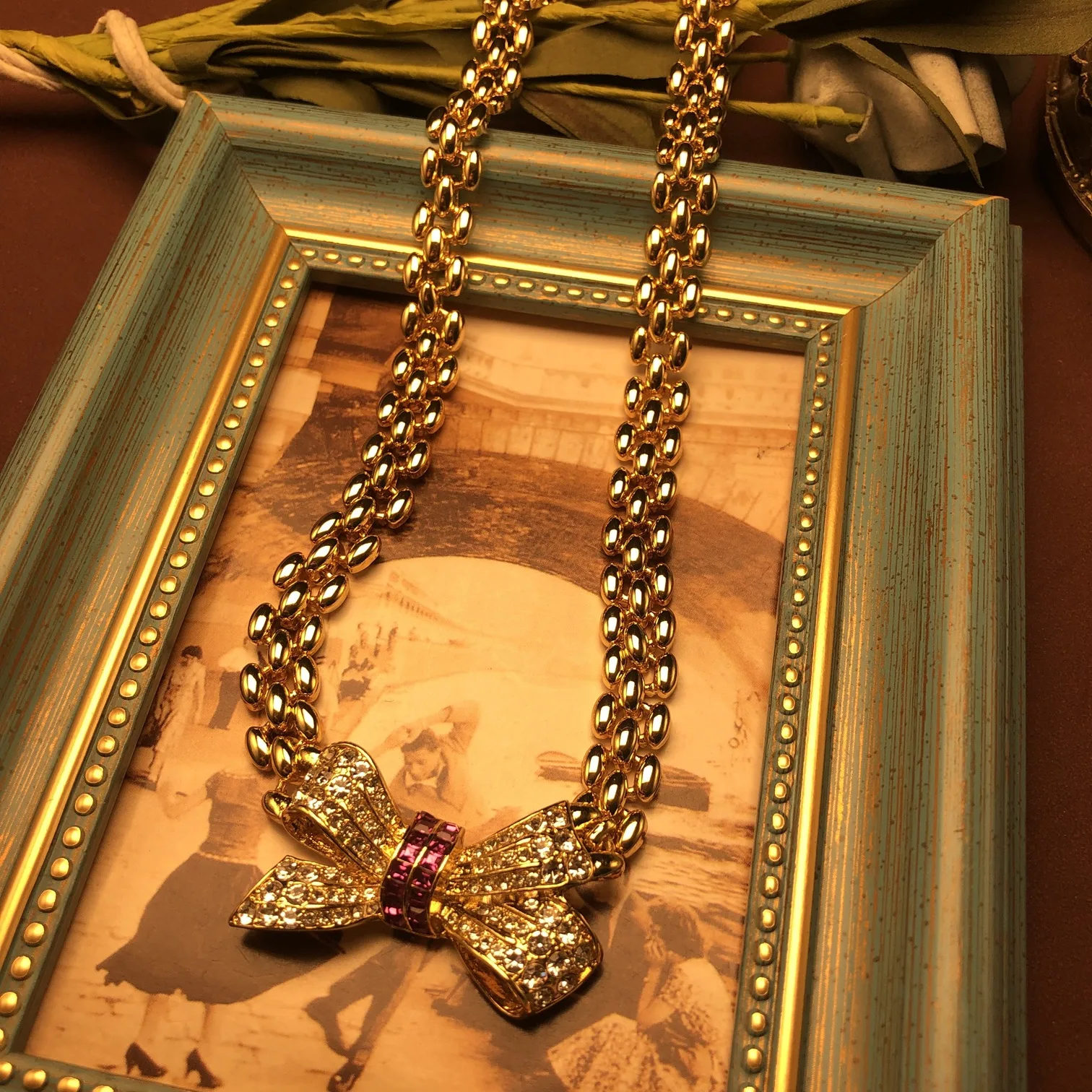 إحساس تصميم المجوهرات العتيقة الأوروبية والأمريكية، قلادة على شكل فيونكة ذهبية حقيقية متعددة الاستخدامات مطلية بالكهرباء، مشبك أذن مرصع بالألماس #6