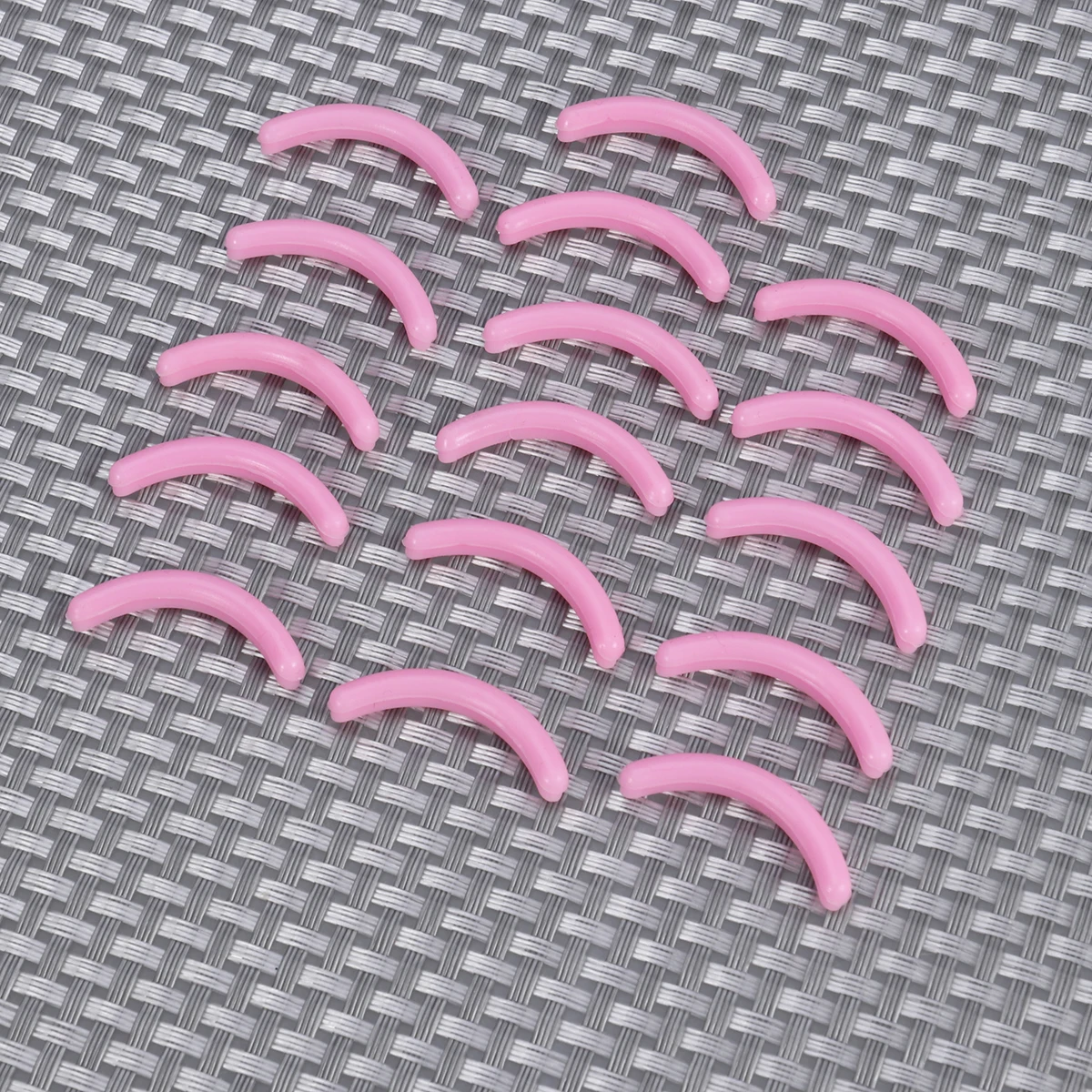 

16pcs Eyelash Curler Refill Pads Black Mascara Waterproof Fake Lashes Silicone Cushions Replacement for Women Easy Care